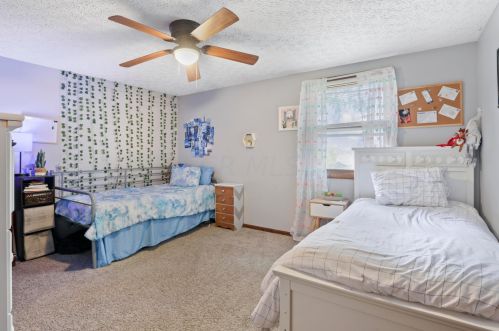 300 Cooper St, Mount Vernon OH  43050-1604 exterior