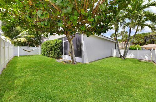8344 Bermuda Sound Way, Boynton Beach FL  33436-1728 exterior