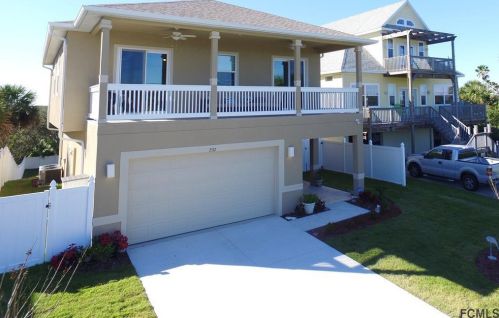 2532 Central Ave, Flagler Beach, FL 32136-4039