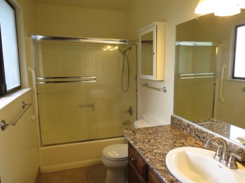 18670 Maple Leaf Ct, Middletown CA  95467-8528 exterior