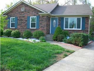 6700 Silver Fox Ct, Louisville, KY 40291-2682