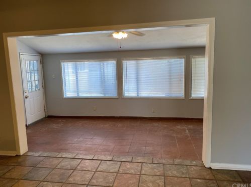 865 Pampas Ave, Rialto CA  92376-4474 exterior