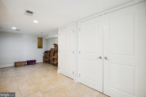 5060 Just St, Washington DC  20019-5558 exterior