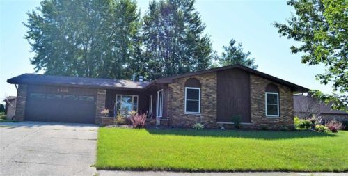 1408 Canterbury Dr, Decatur, IN 46733-3102