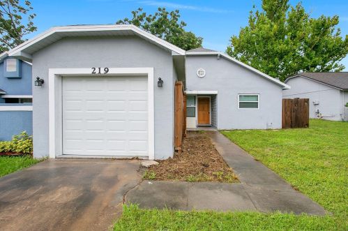 219 Garden Cove Ct, Orlando, FL 32835-6011