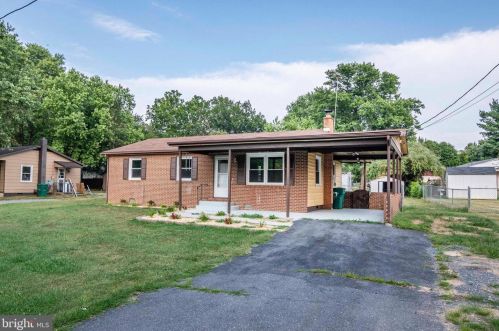 3 Old Barn Rd, Richmond National Battlefiel VA  22835-9008 exterior