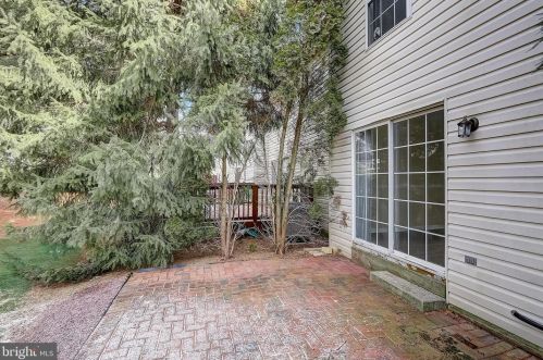 53 Vlg Dr, Collegeville PA  19473-2314 exterior