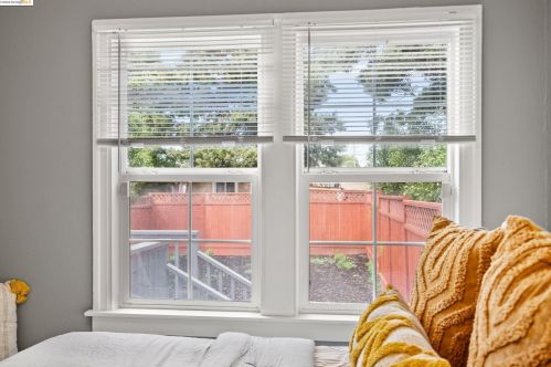 2525 Church St, Oakland CA  94605-2045 exterior