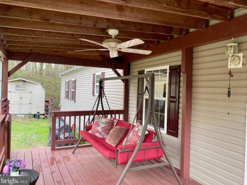 129 Locust Ln, Smithville PA  17560-9758 exterior