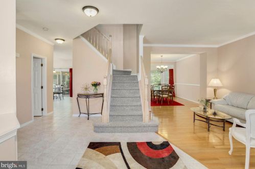 30 Raintree Dr, Erial, NJ 08081-4922