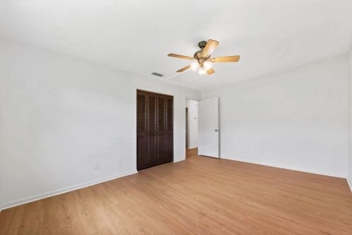 977 Sarto Ln, Fort Pierce FL  34953-2676 exterior