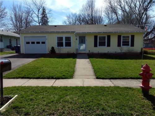 36 Cayuga Rd, Canandaigua, NY 14424-1155