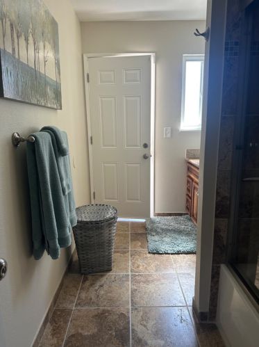 625 Ebbetts Ave, Manteca CA  95337-6016 exterior