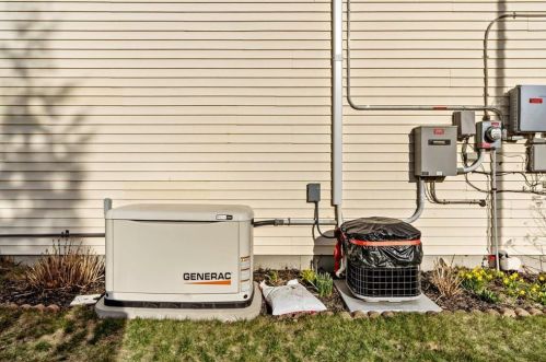 105 Nepaug Rd, South Kingstown RI  02882-2303 exterior