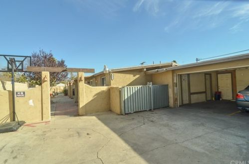 1555 Sepulveda Ave, San Bernardino, CA 92404-5079