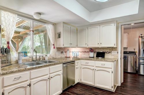 13201 Broadmeade Ave, Austin TX 78729-2815 exterior