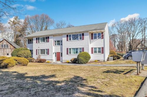 171 Clark St, Milford, CT 06460-2566