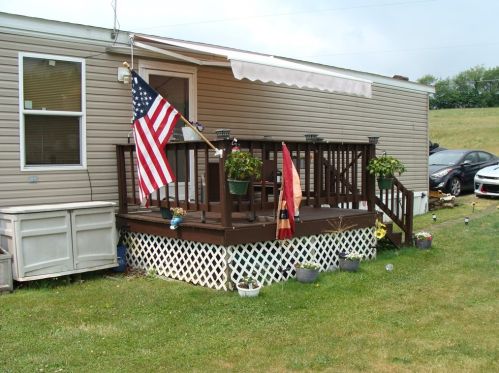 322 Elizabeth Way, Bradenville, PA 15620-1039