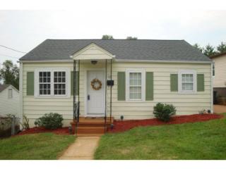 1611 Lowell Dr, Kingsport, TN 37660-1233