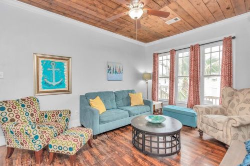 2223 33 St, Galveston TX 77550-7505 exterior