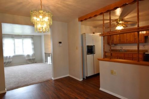 736 Sara Ln, Verona PA  15147-2637 exterior