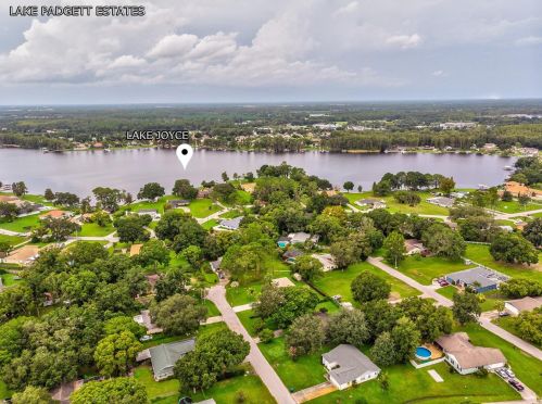 22528 Southshore Dr, Land O Lakes FL  34639-4726 exterior