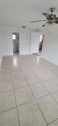 102 Alabama Rd, Lehigh Acres FL  33936-7105 exterior