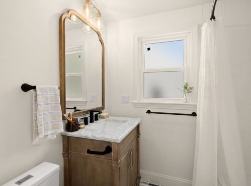 76 Chester Ave, Dedham MA  02026-6514 exterior