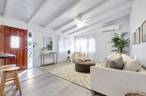91-811 Hanakahi St, Ewa Beach, HI 96706