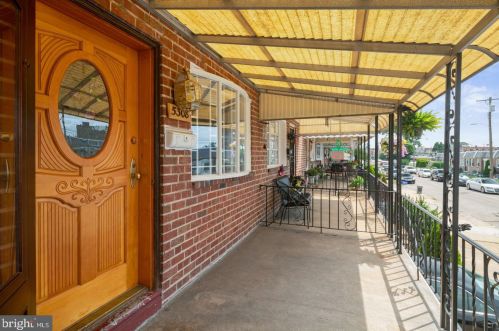 5308 Jackson St, Philadelphia, PA 19124-1527