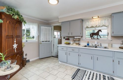 2141 Martha St, New Castle PA  16101-5626 exterior