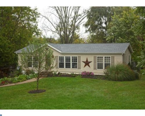 5015 Saint Josephs Rd, Coopersburg, PA 18036-9429