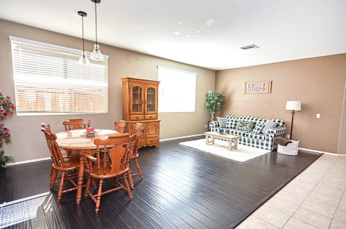 11969 Clayton Ln, Victorville, CA 92392-6842