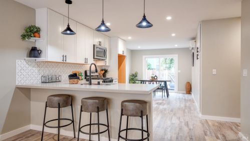 5058 Parkhurst Dr, Santa Rosa CA  95409-3258 exterior