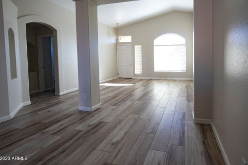 4212 Wahalla Ln, Glendale AZ  85308-2289 exterior