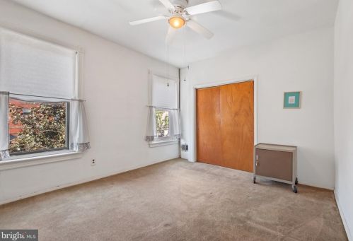 1424 Jackson St, Philadelphia PA 19145-3617 exterior