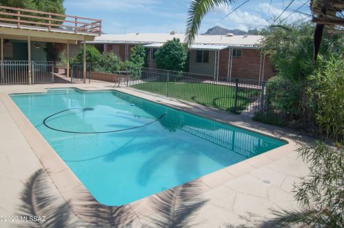 6465 San Ignacio Dr, Tucson, AZ 85704-2917