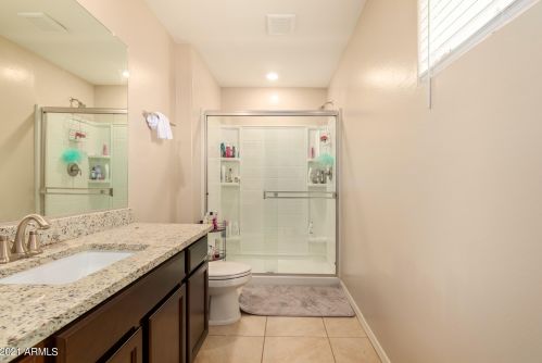 3821 79th Dr, Phoenix AZ  85033-3501 exterior