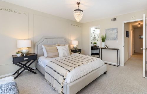 9 Thoreau Cir, Mill Valley CA  94941-4651 exterior