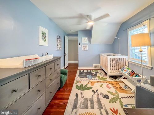 433 Jefferson Ave, Yardley PA  19067-2135 exterior