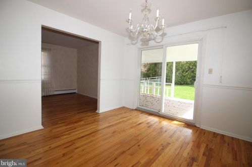 502 6th St, Lansdale PA  19446-2742 exterior