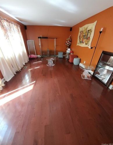 7 Rivervale Rd, Middletown NY  10940-6813 exterior