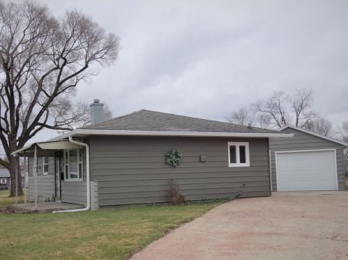 755 Robinson St, Marion, OH 43302-1973