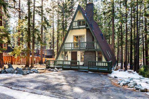1491 Bonita Rd, South Lake Tahoe, CA 96150-8720