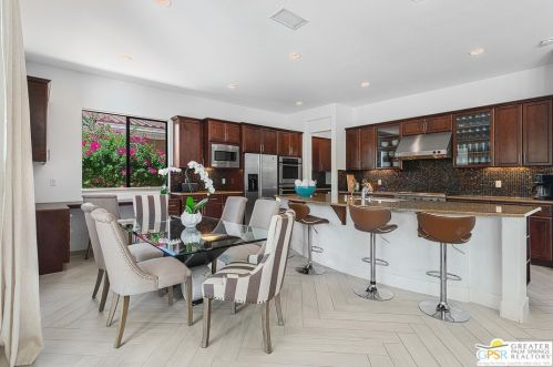 1441 Amelia Way, Palm Springs CA  92262-3446 exterior