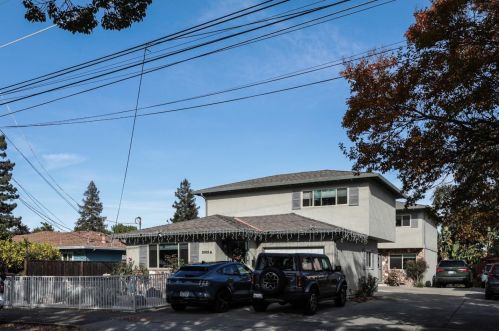 1503 Sierra St, Redwood City, CA 94061-2712