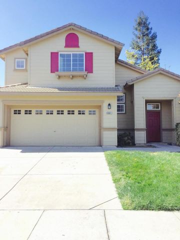 5041 Graystone Ln, Salida, CA 95368-8151