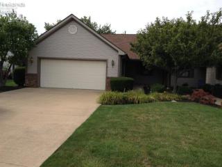4805 Lake Ct, Sandusky, OH 44870-7802