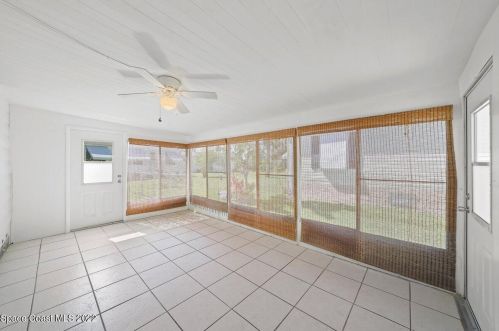 738 Lark Dr, Sebastian FL  32976-7224 exterior