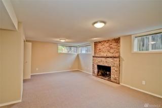 3613 Othello St, Seattle, WA 98126-3245